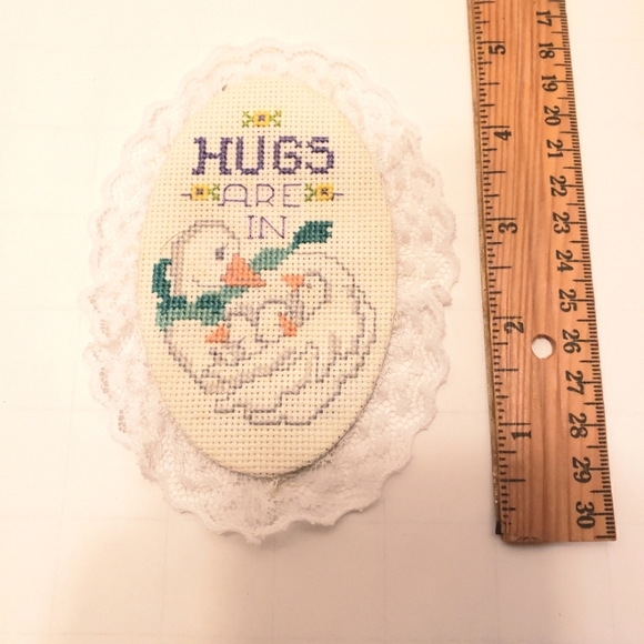 Cross-stitch Geese , "Hugs are In", Picture - Picture 1 of 2